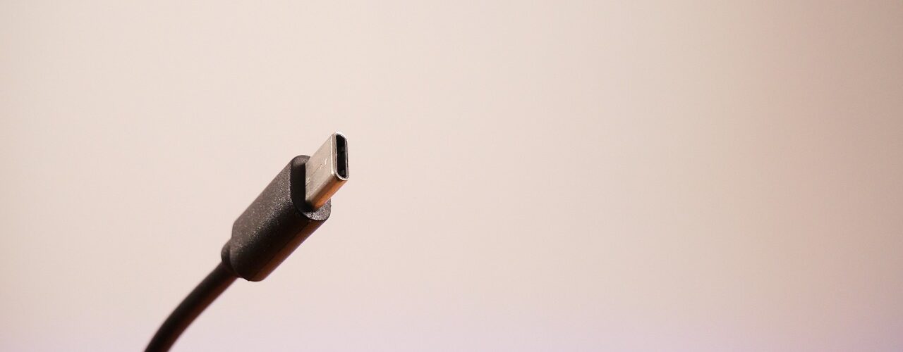 Connecteur USB Type-C Réversible